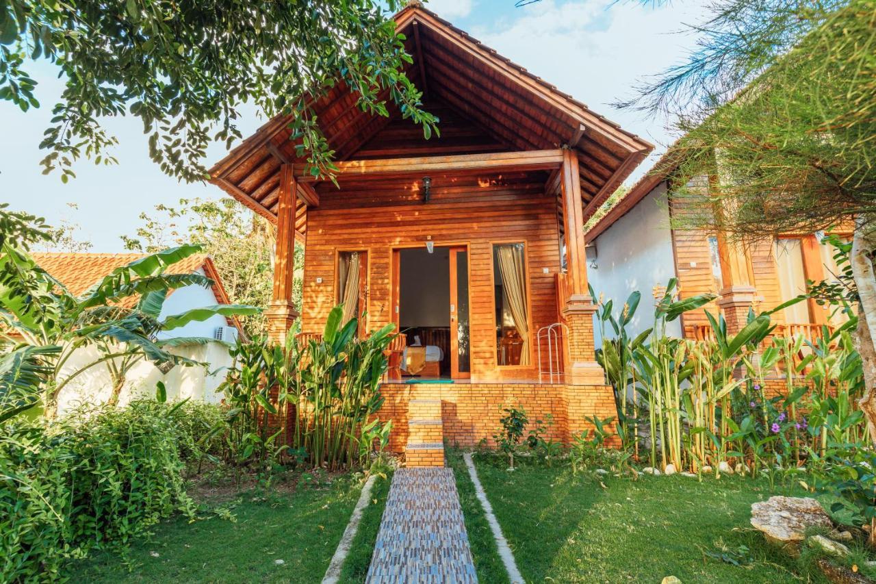 Green Valley Bungalow Batununggul Exterior foto